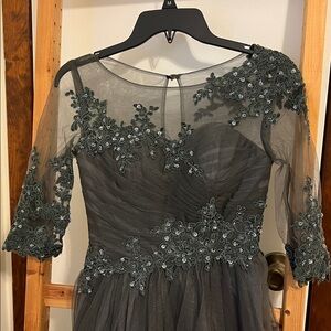 Elegant Evening Gown with Floral Embellishments